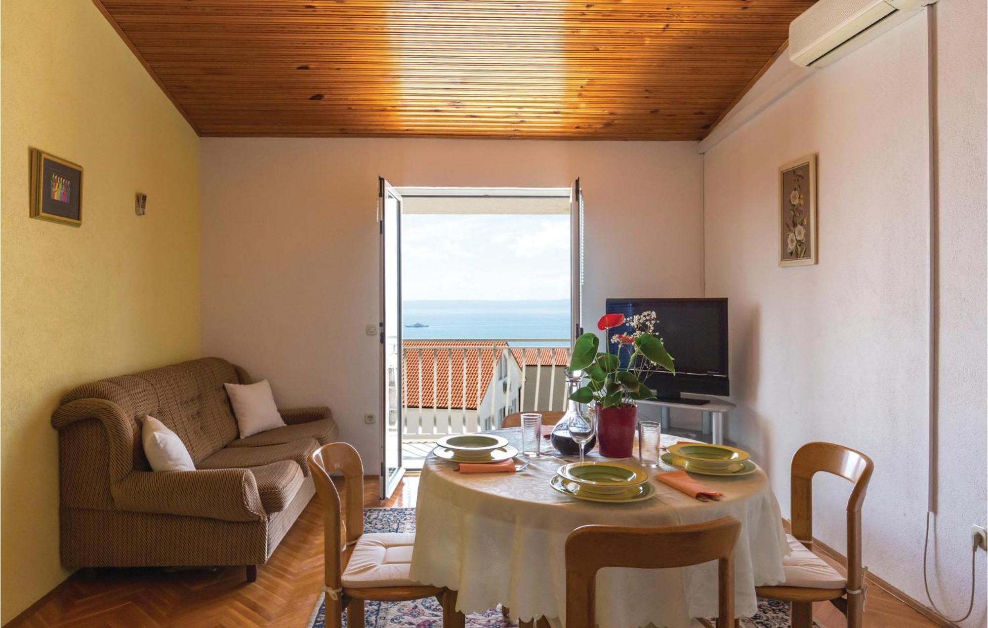 Nice Apartment In Makarska With House Sea View Kültér fotó